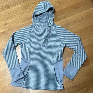 Avalanche Hoodie Pullover, Size M